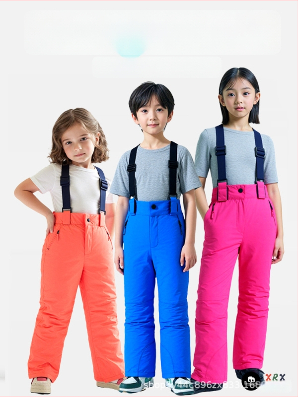 Dječje skijaške hlače s naramenicama – vodootporne, otporne na vjetar, prozračne, brzo se suše, tople; materijal: poliester; punilo: svilno vlakno