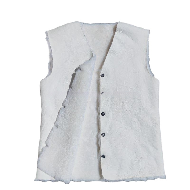 Жилет от зайче козина, качулка, V-образно деколте, едностранно закопчаване, зимна топлина