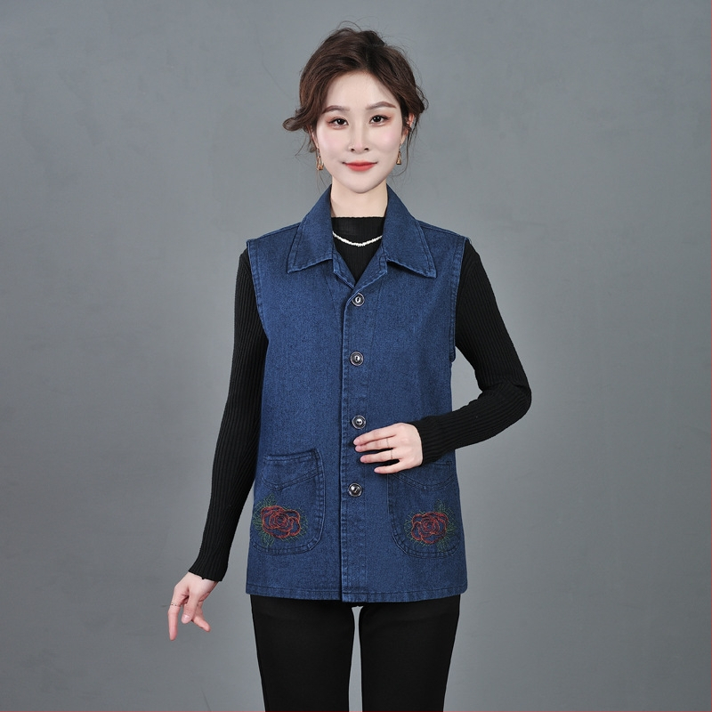 Деним жилетка за жени, с яка и предна катарама, памучно-смесен материал 50-70%, пролет 2025