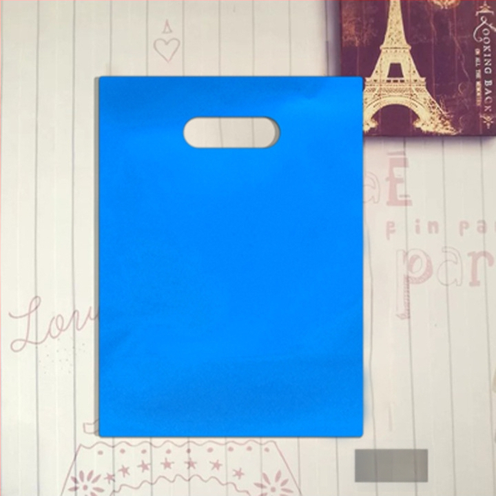 Pritaikyta parduotuvės drabužių maišelis su logotipo spauda – plastikinis pirkinių maišas moterų ir vaikų drabužiams; Medžiaga: nauja medžiaga; Dviejų sluoksnių storis: 20543076831; Produkto tipas: pritaikytas; Naudojimas: bendras įpakavimas; Gamyba pagal 