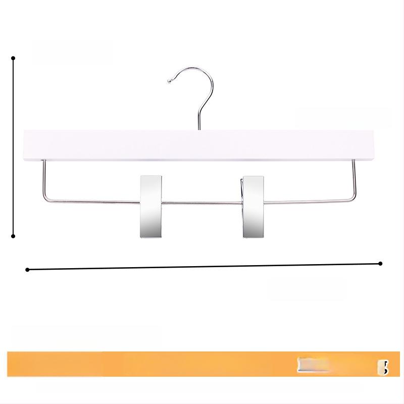 Masyvaus medžio drabužių pakabiklis su plokščiu kabliu, įdubos anti-slip juostelė, abiejų pusių briaunos, be įbrėžimų – modelis CJWMC23