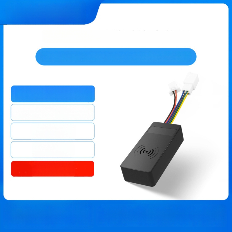 XY805 GPS jälgimisseade elektriauto jaoks - asukoha tuvastamise täpsus 5 m, häiresüsteemid: vibratsioon, mobiilne teavitus, geofence, kiiruse ületamine; aku tööiga 1466 tundi; suurus 64×30×17 mm