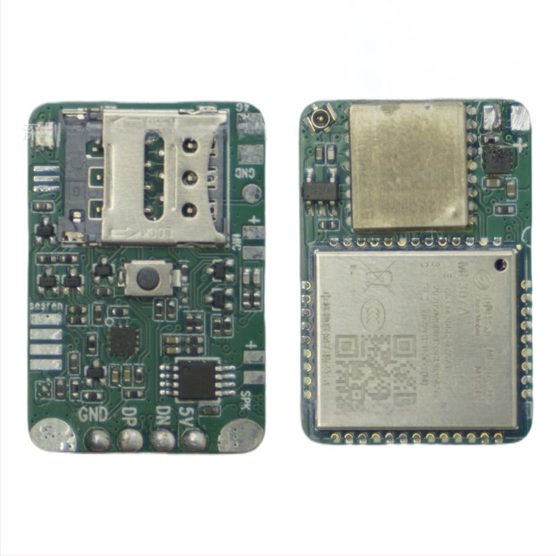 Tracker GPS pentru copii cu modul 4G, geofence, monitorizare în timp real și SOS — precizie GPS 10 m; autonomie baterie 7 zile; moduri de alarmă: vibrație, SOS, alertă mobilă, geofence; hartă online în timp real