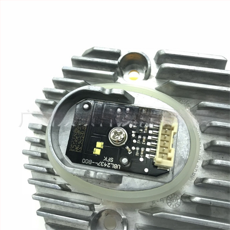 GZZS LED Angel Eye nappali fényforrás modul G30/G38 magas kompatibilitás, baloldali 63117214939 / jobboldali 63117214940, 35W, 50 000 óra, alumíniumötvözet