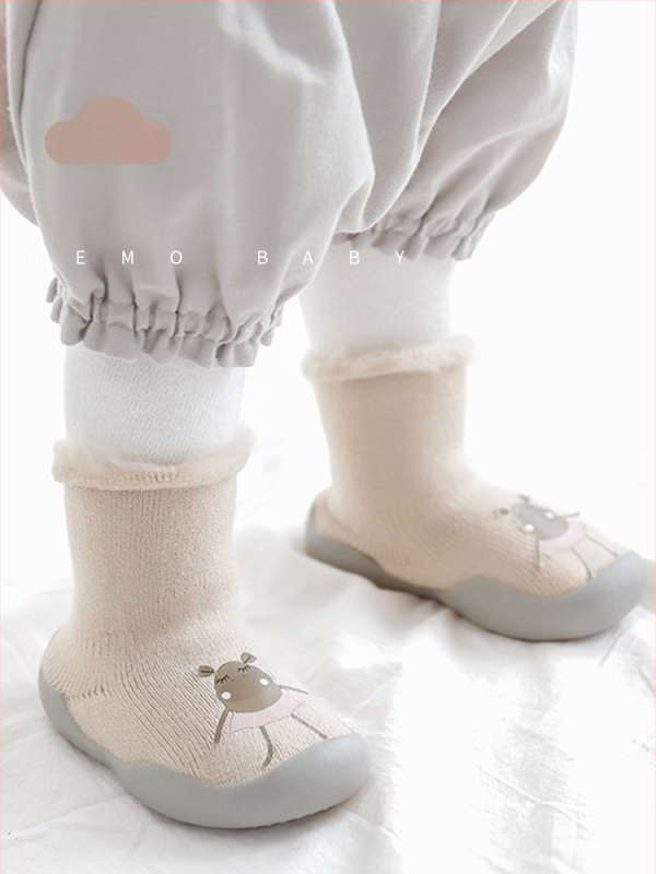 Laste põranda sokid, mittelibiseva tallaga, akrüülmaterjal, fliisvooder, paksud, siseruumides ja välistingimuseks