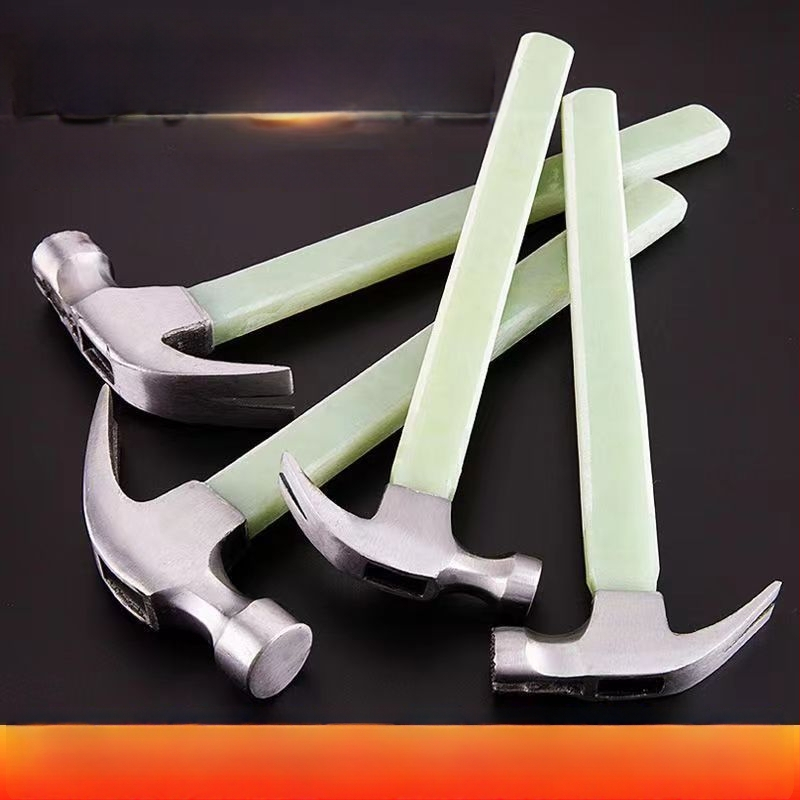 Kandžinis plaktukas su izoliuota rankena, neslystantis laikiklis, magnetas nagų išėmimui, kompaktiškas staliaus plaktukas, aukštos anglies plieno galva