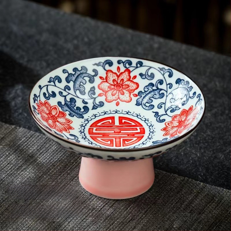 Porcelán gyümölcstál, vintage egyszerű stílus, 2023 szeptemberében bemutatva.