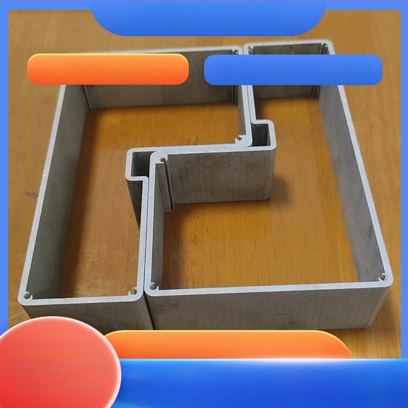 Siltuma izkliedes radiators ar alumīnija korpusu un efektīvu siltuma izkliedi (Modelis: heat sink; Materiāls: alumīnijs; Zīmols: Zhouyu Electrical Appliances)