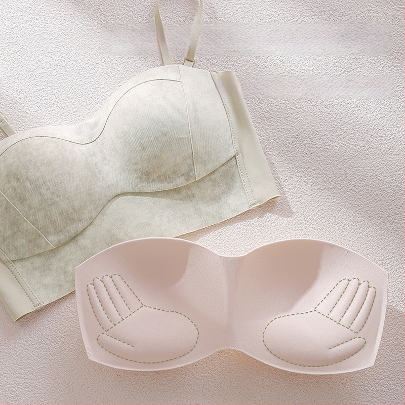 Nesuspaudžiantis belaidis moteriškas liemenėlės, šoninis krūties surinkimas, anti-slydimas, bandeau stilius, pilnas kaušas, nailonas su spandeksu įdaru 30–50%, fiksuoti dirželiai, nugaros užsegimas su keturiais kabliukų rinkiniais