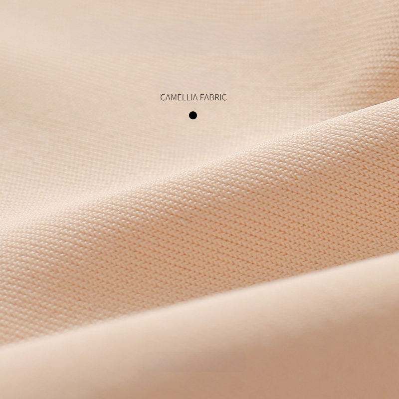 Camellia χωρίς ραφές με ήπια στήριξη, αντι-βαρύ Push-Up, διαπνοή και άνεση; κύπελλα 3/4, λεπτό καλούπι; ύφασμα ναΐλον; σταθερά διπλά ιμάνια; κλείσιμο πίσω με τρεις σειρές αγκίστρου