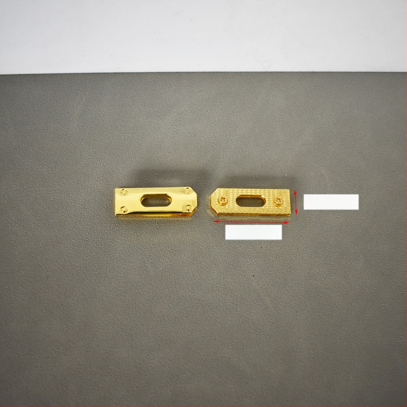 Rankų darbo kuprinės spyna ir sagties metaliniai komponentai