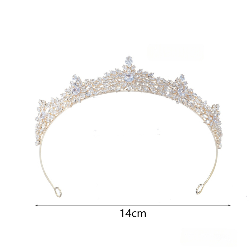 Női korona réz alapú, K9 tisztaságú, fehér cirkón kristályok