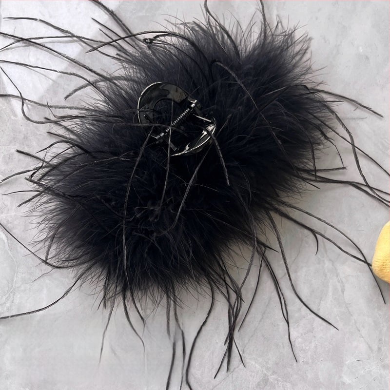 Hajcsat tollas díszítéssel – Szuper Tündér Stílus, kézzel készített fejfedő kiegészítő (Anyag: Tollak; Stílus: Szuper Tündér Tollas; Gyártás: Kézzel készített; Kategória: Fejfedő kiegészítő)