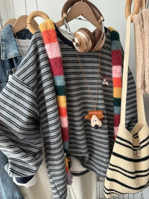 Ženski hoodie s kapuljom od mekanog pliša, vezeni motiv psa i prugasti uzorak, jesen-zima, udoban ležeran kroj