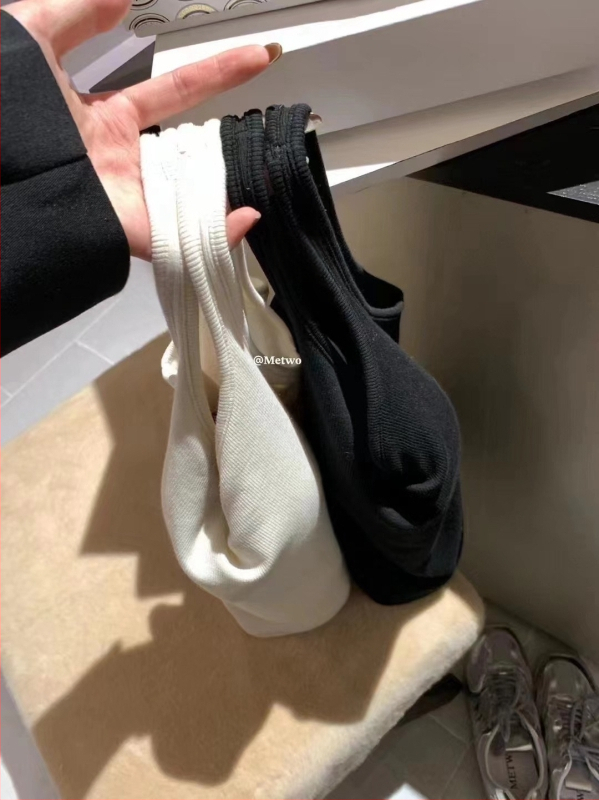 Θερμική γιλέκα με ενσωματωμένες θήκες στήθους και μαξιλάρι, χωρίς ραφές, κολάρο γλάρου, βελούδινη επένδυση, πολυεστερικό ύφασμα, μεσαίο βάρος