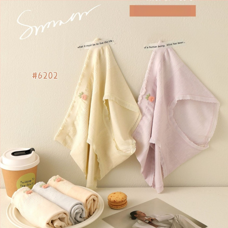 Moteriškos vidutinio juosmens kelnaitės iš viskozės jacquard audinio; sėdmenų pakėlimas, kvėpuojančios, pilvo kontrolė, antibakterinės; medvilninis intymi įdėklas.