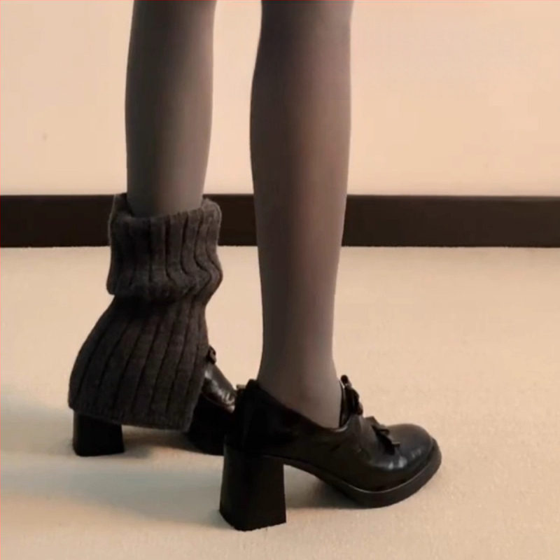 Ženske Mary Jane cipele od PU, četvrtasti nos, podstava od umjetnog flisa, 6–8 cm visokih potpetica, gumeni đon