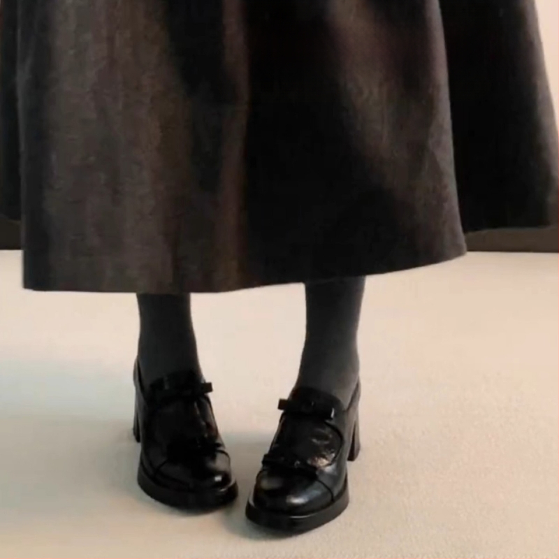 Ženske Mary Jane cipele od PU, četvrtasti nos, podstava od umjetnog flisa, 6–8 cm visokih potpetica, gumeni đon