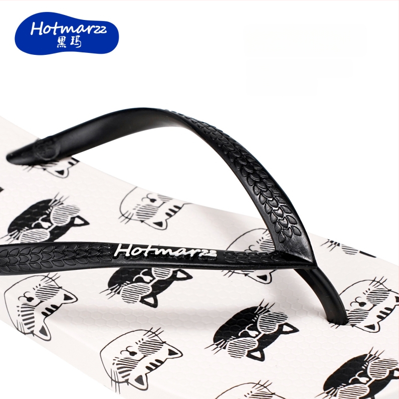 Dámske PVC žabky s motívom zvieraťa, horná časť PVC, podrážka PVC, priedušné