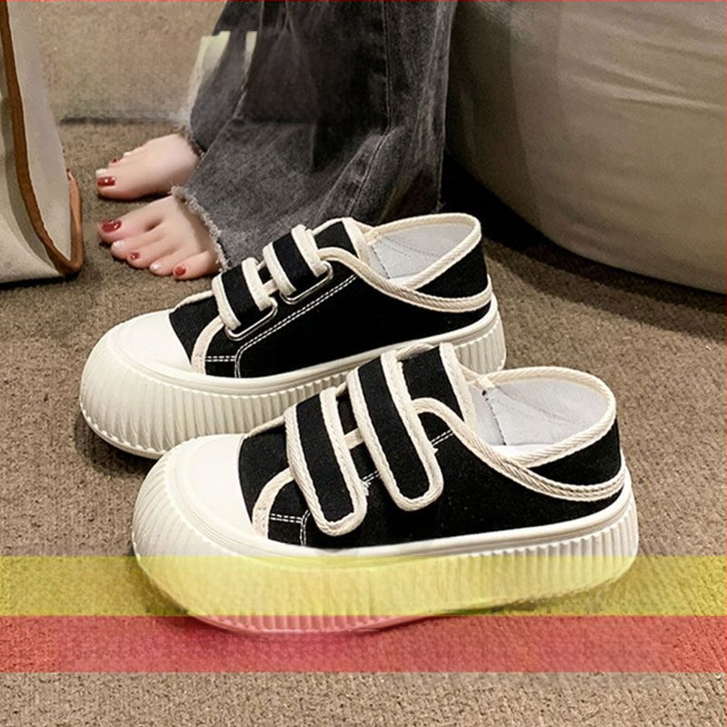 Dámske plátenné tenisky s Velcro, slip-on, hrubá gumová podrážka, nízky vrch, kórejský štýl.