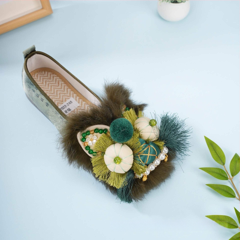 Pantofi din pânză cu stil etnic, cap de tigru, broderie manuală; partea superioară din bumbac; talpă TPR; vârf rotund; profil redus