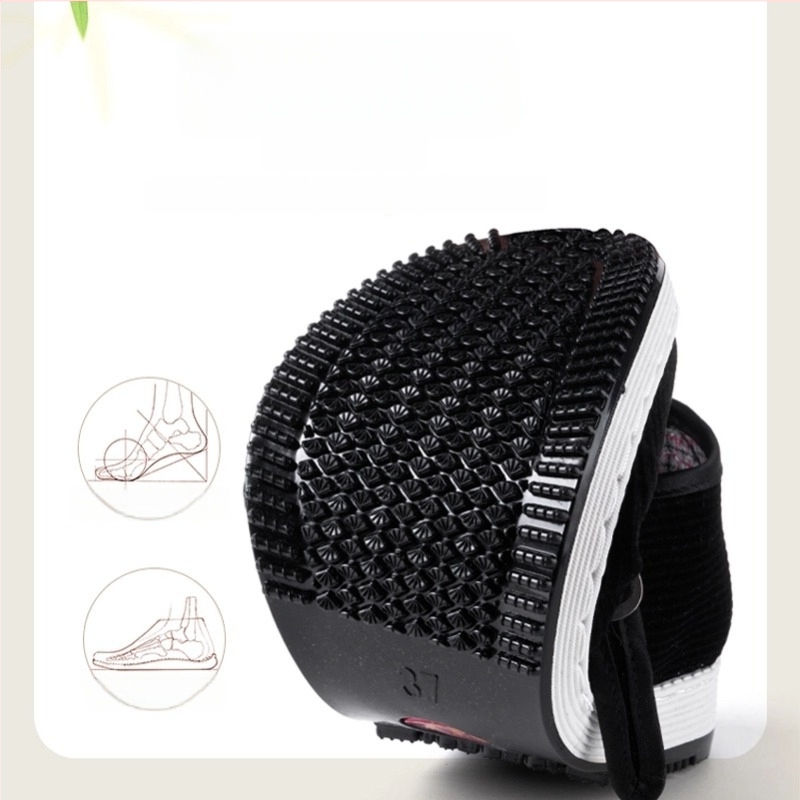 Pantofi tricotati manual — partea superioară din bumbac respirabil, talpă din material compozit, gleznă joasă, vârf rotund, închidere cu cataramă