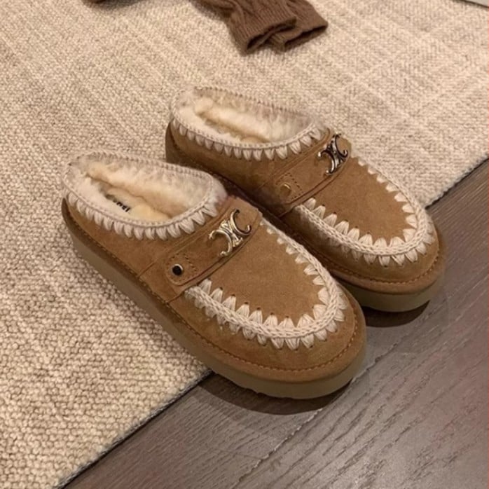 Pantofi de bumbac cu partea superioară din piele, finisaj velur, căptușeală din blană artificială, talpă din cauciuc, vârf rotund (partea superioară din piele; finisaj velur; talpă din cauciuc; căptușeală din blană artificială; vârf rotund)