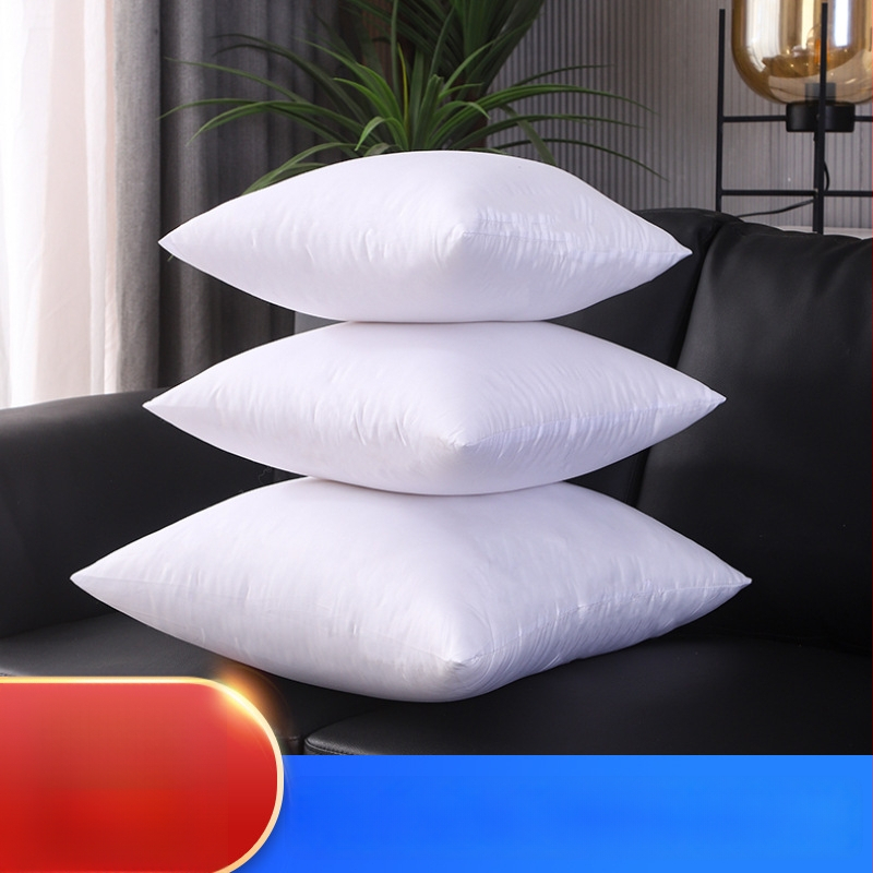 Nucleu pernă – husă poliester, umplutură fibre poliesterice, tehnică splicing, stil modern minimalist