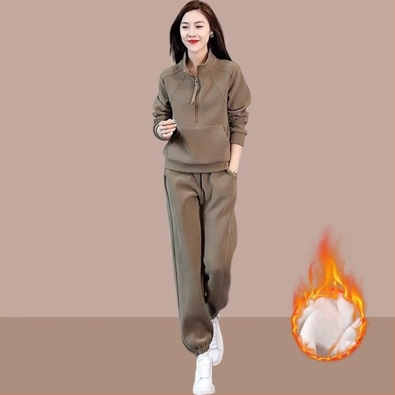 Set trening damă: cardigan cu fleece căptușit, top cu mâneci lungi și pantaloni