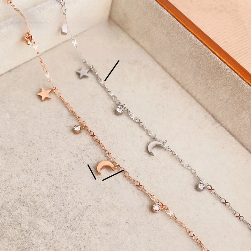 Елегантна глезенна гривна с мотив Луна Богиня и звезда, титаниева стомана, без камъни