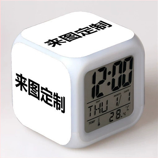 Будилник с LED дисплей, нощно осветление, аларма, 24-часов формат, персонализирано чрез изображения