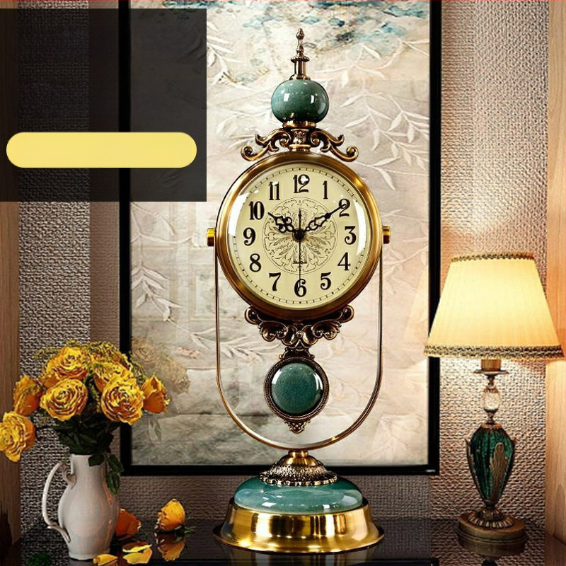 Десктоп часовник, скандинавски стил, аналогов дисплей, захранван от батерии, метален корпус