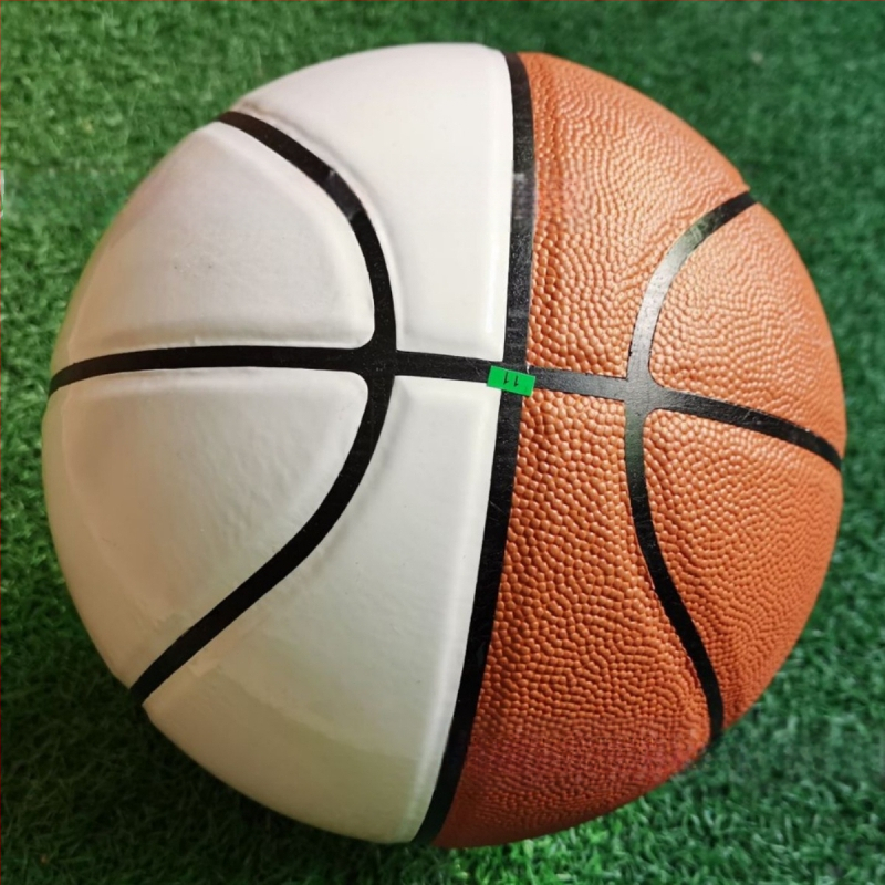 Basketbal PVC materiál, tlačené logo, pôvod Yiwu, Čína, vhodné pre basketbal a ďalšie hry s loptou