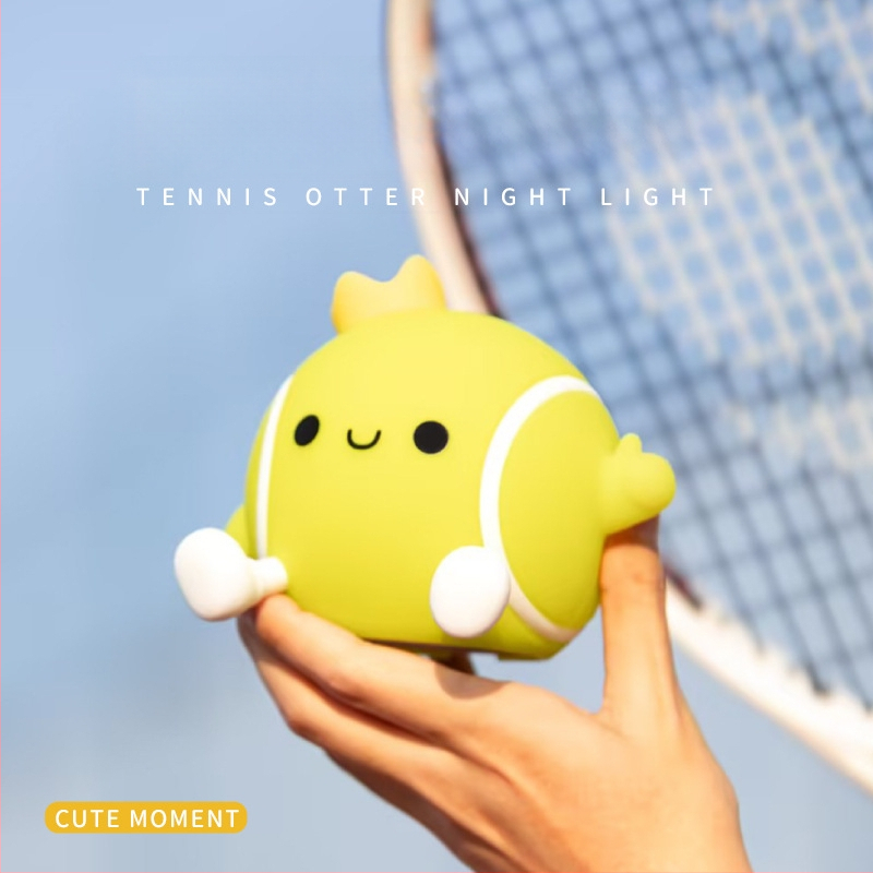 Nočná lampa v tvare tenisovej rakety, USB nabíjanie, silikónové tienidlo, vstavaná batéria, napätie ≤ 36 V, FCC certifikované