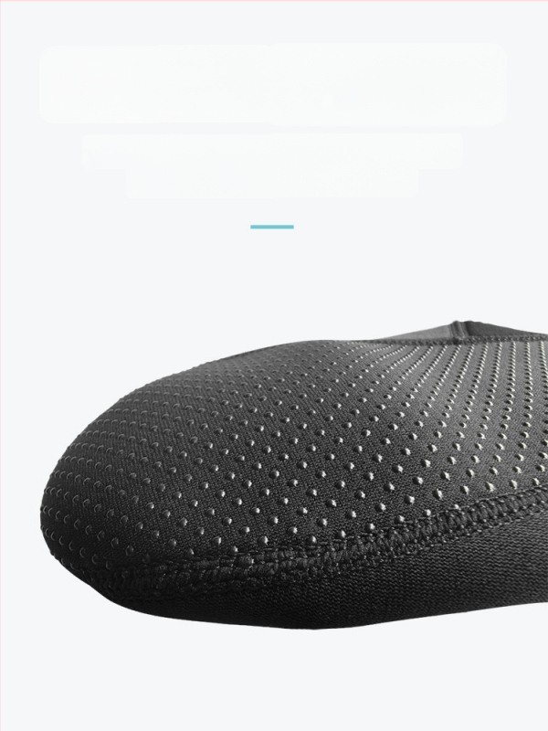 Дайвинг чорапи от неопрена с дебелина 3 мм, нехлъзгаща подметка и водоустойчив дизайн.