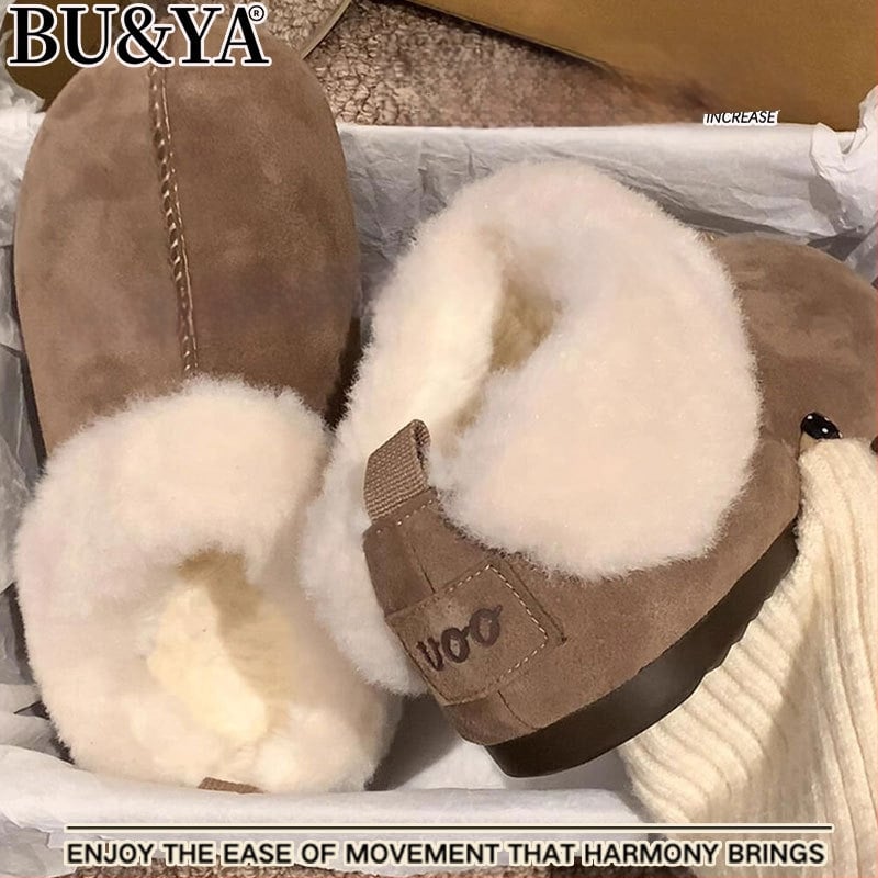 Moteriški žieminiai batai su avies kailio įdaila, viršutinė dalis iš karvės zomšos, trumpas aukštis, stora padas (atsparus vandeniui)