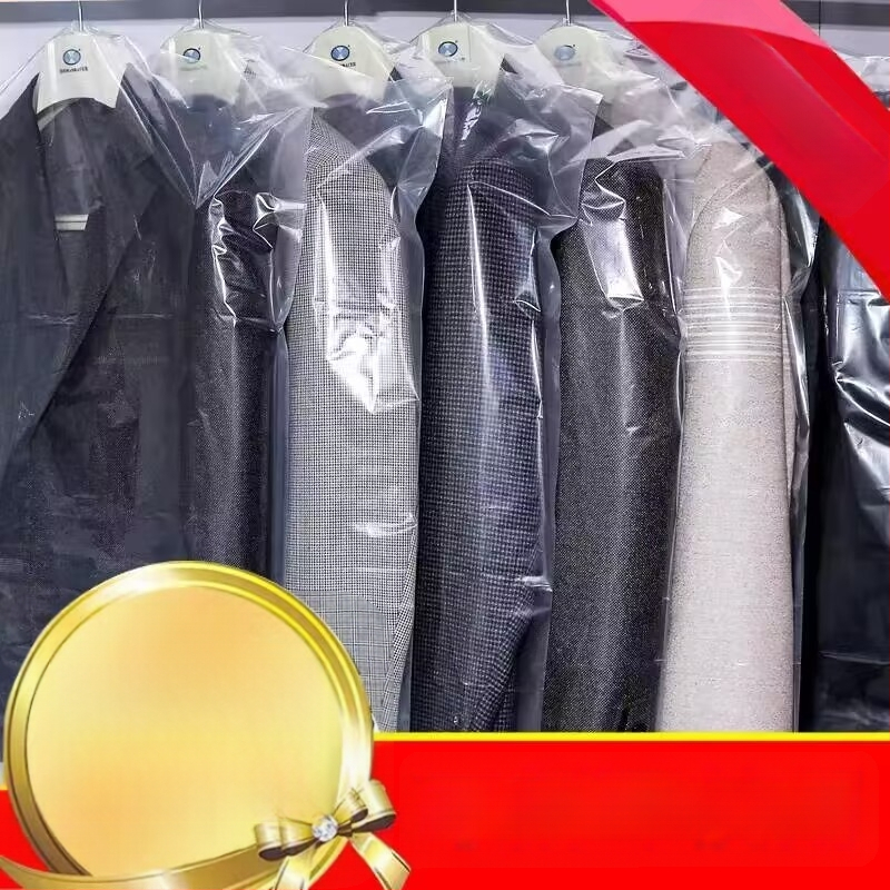 Apģērbu pūļu aizsargpudele – Plastmasas materiāls; Vienkāršs un mūsdienīgs stils; Putekļu aizsardzība; Paredzēts apģērbiem