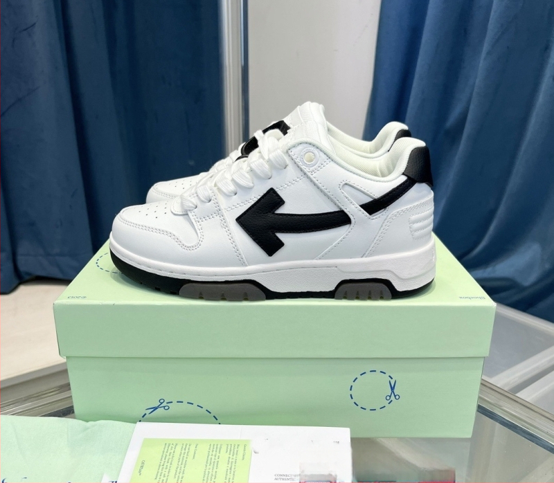 Sportiniai bateliai - viršus iš natūralios odos, gumos padas, apvali nosis, žemas viršelis, 3–5 cm kulnas, kvėpuojantys, atsparūs slydimui, unisex, kasdieniam nešiojimui