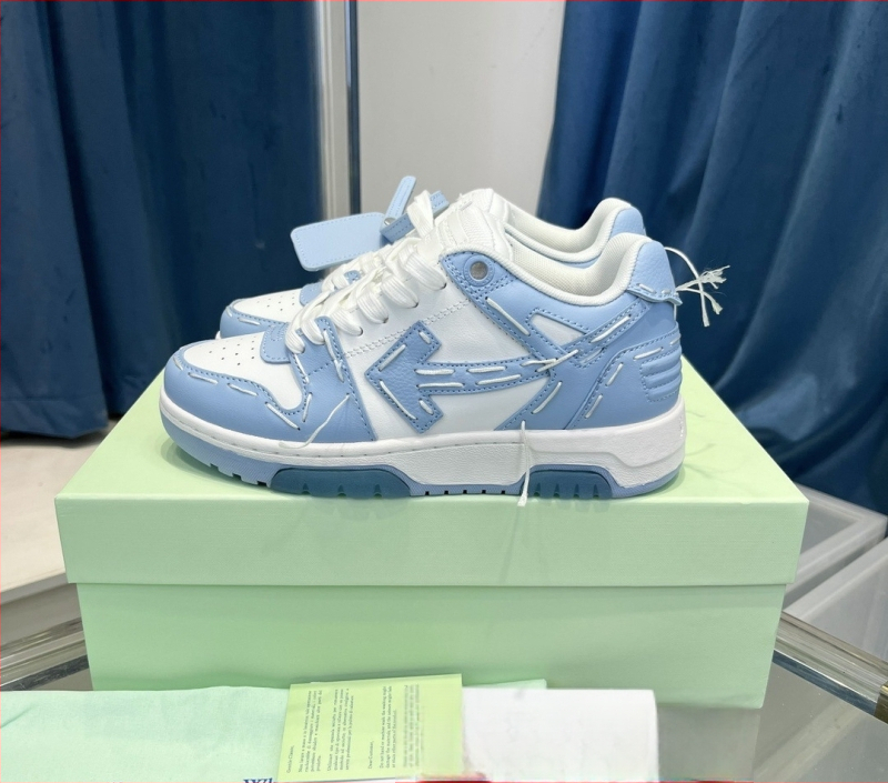 Sportiniai bateliai - viršus iš natūralios odos, gumos padas, apvali nosis, žemas viršelis, 3–5 cm kulnas, kvėpuojantys, atsparūs slydimui, unisex, kasdieniam nešiojimui