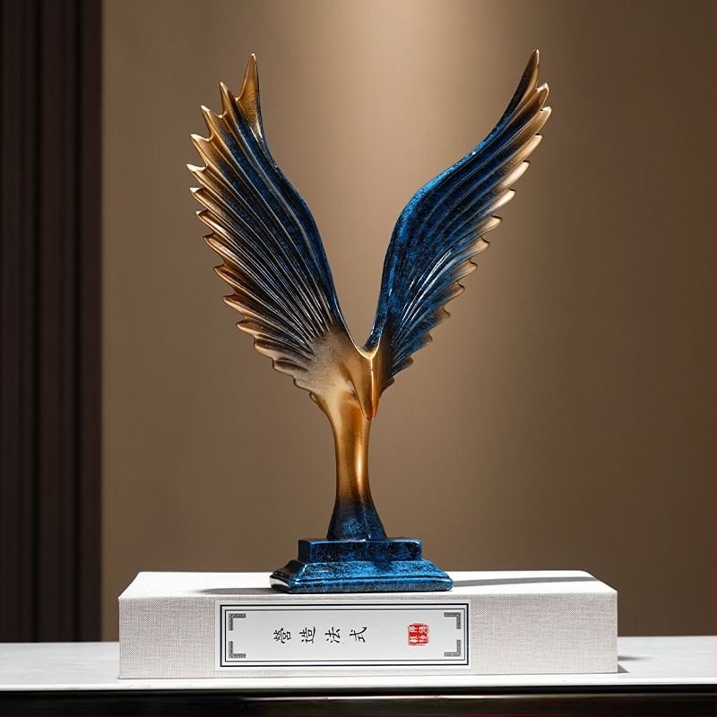 Скулптура на летящ орел в модерен луксозен стил, смола, марка Oukelai