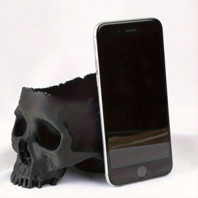 Смолен череп реквизит за Хелоуин – декоративен аксесоар за бар и стая; материал: смола; марка Far away; категория: Resin crafts; опаковка: картон