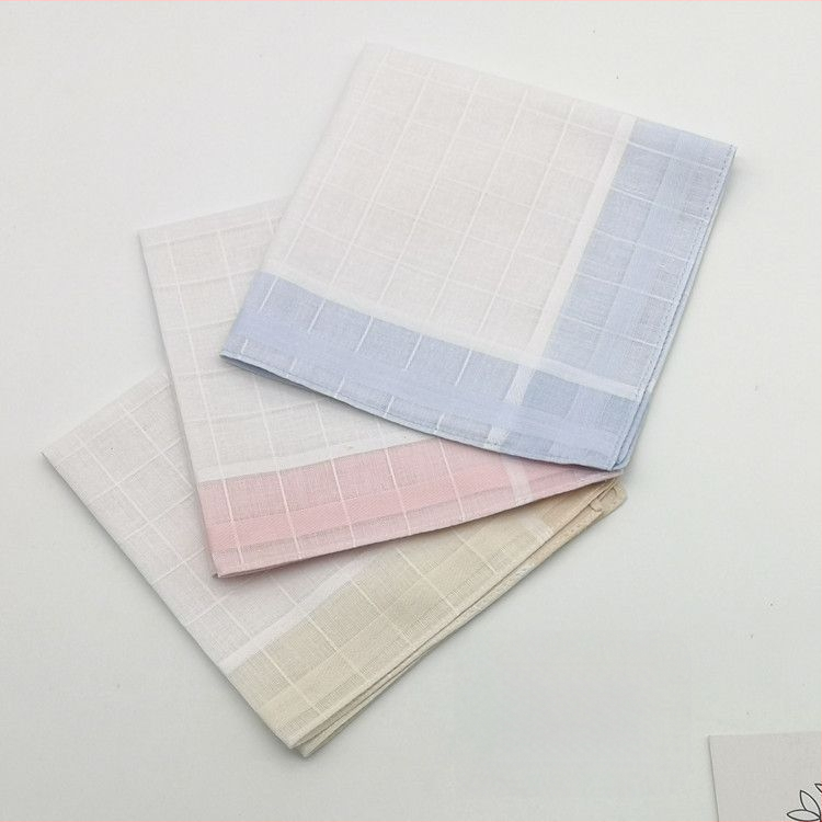 Kišeninė skarelė - klasikinis languotas raštas (Prekės ženklas: Unique; Kategorija: Kišeninė skarelė; Šaltinis: Sandėlyje; Pavasaris 2025)