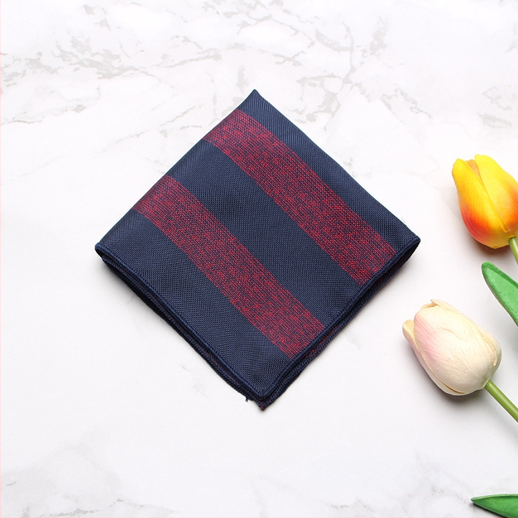 Vyrų kišeninė servetėlė – madingas stilius, poliesteris, džakardo audinys, raštas: taškeliai, dryželiai, lapai