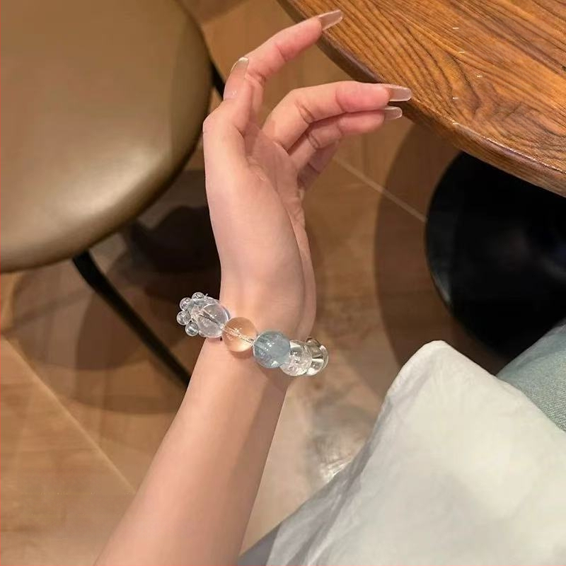 Designer verzija: Brazilska bijela akvamarinska kristalna narukvica s kubno izrezanim perlama, unisex, 16 perli po 12 mm