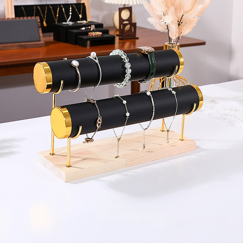 Триетажна дървена стойка за бижута за настолно експониране и съхранение на часовници и гривни