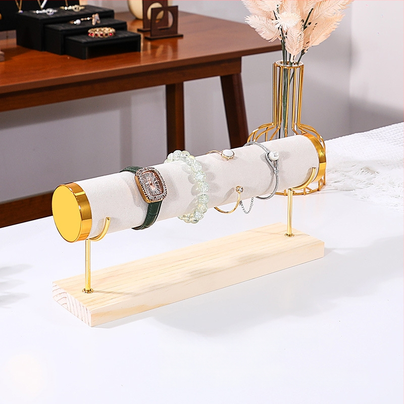 Триетажна дървена стойка за бижута за настолно експониране и съхранение на часовници и гривни