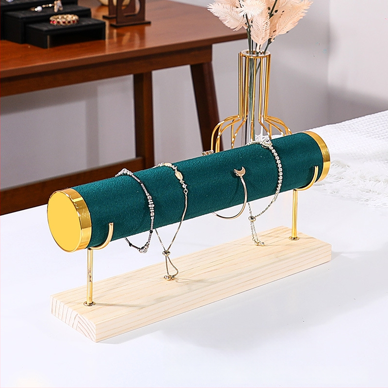 Триетажна дървена стойка за бижута за настолно експониране и съхранение на часовници и гривни