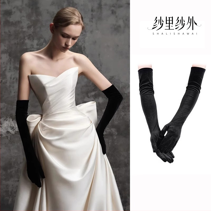 Moterų ilgos velūro pirštinės – elastinės, skirtos pasirodymams ir aprangai, tinkamos žiemai, pavasariui ir rudeniui