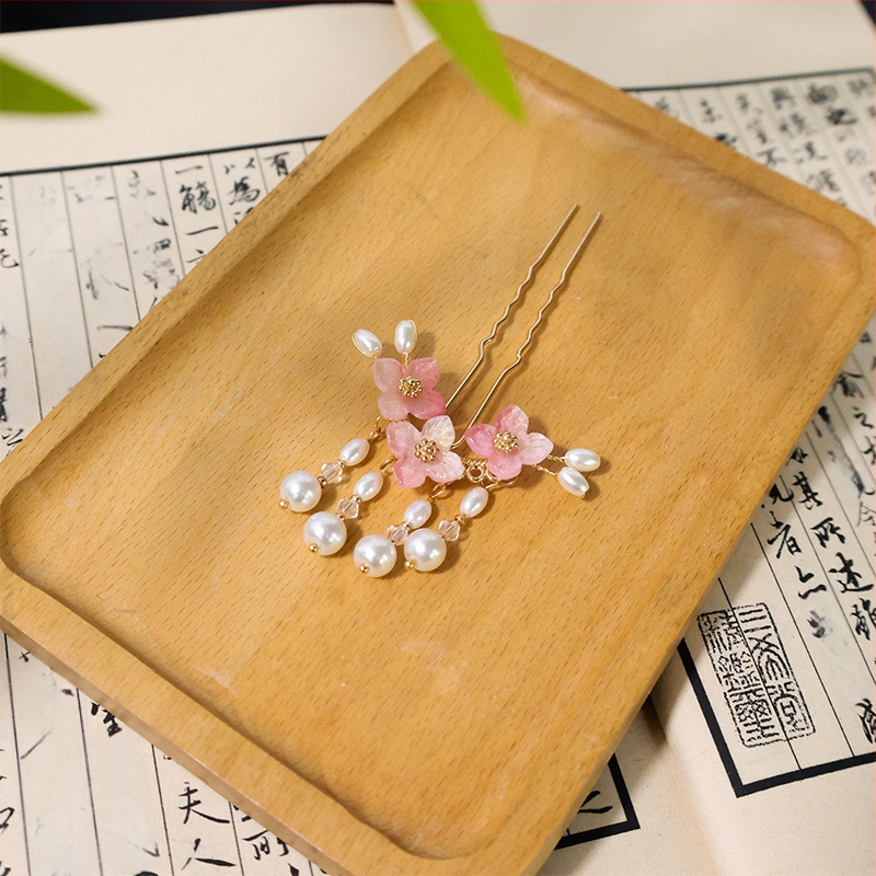 Hanfu plaukų segtukas – U-hairpin su perlų kutais, etninis stilius, rankų darbo lydinys, kilmė: Shandong, vasara 2024