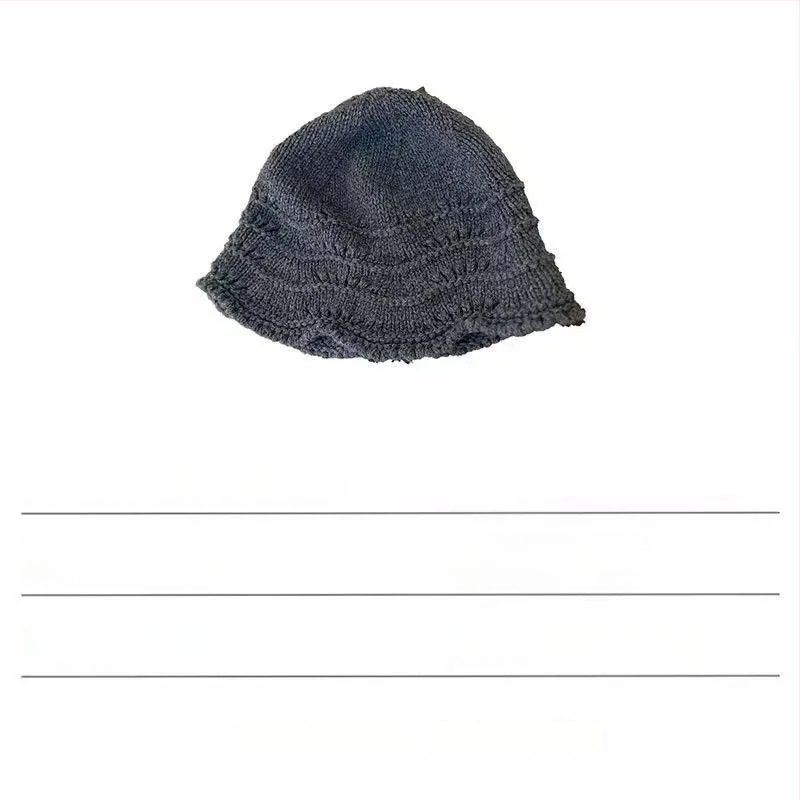 Moterų skrybelė-peruka, trumpi tiesūs plaukai megztose skrybelėse, aukštos temperatūros pluoštas, ausų apsauga